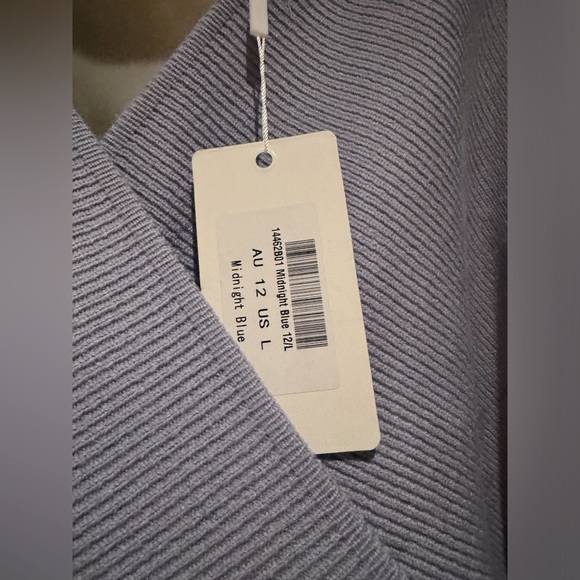 NWT Dolman Sleeve Sweater Dress - Picture 4 of 4